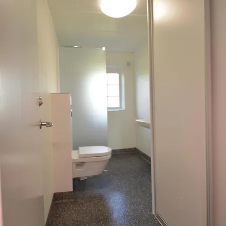 16 Bedroom Cozy In Blavand 度假居 *